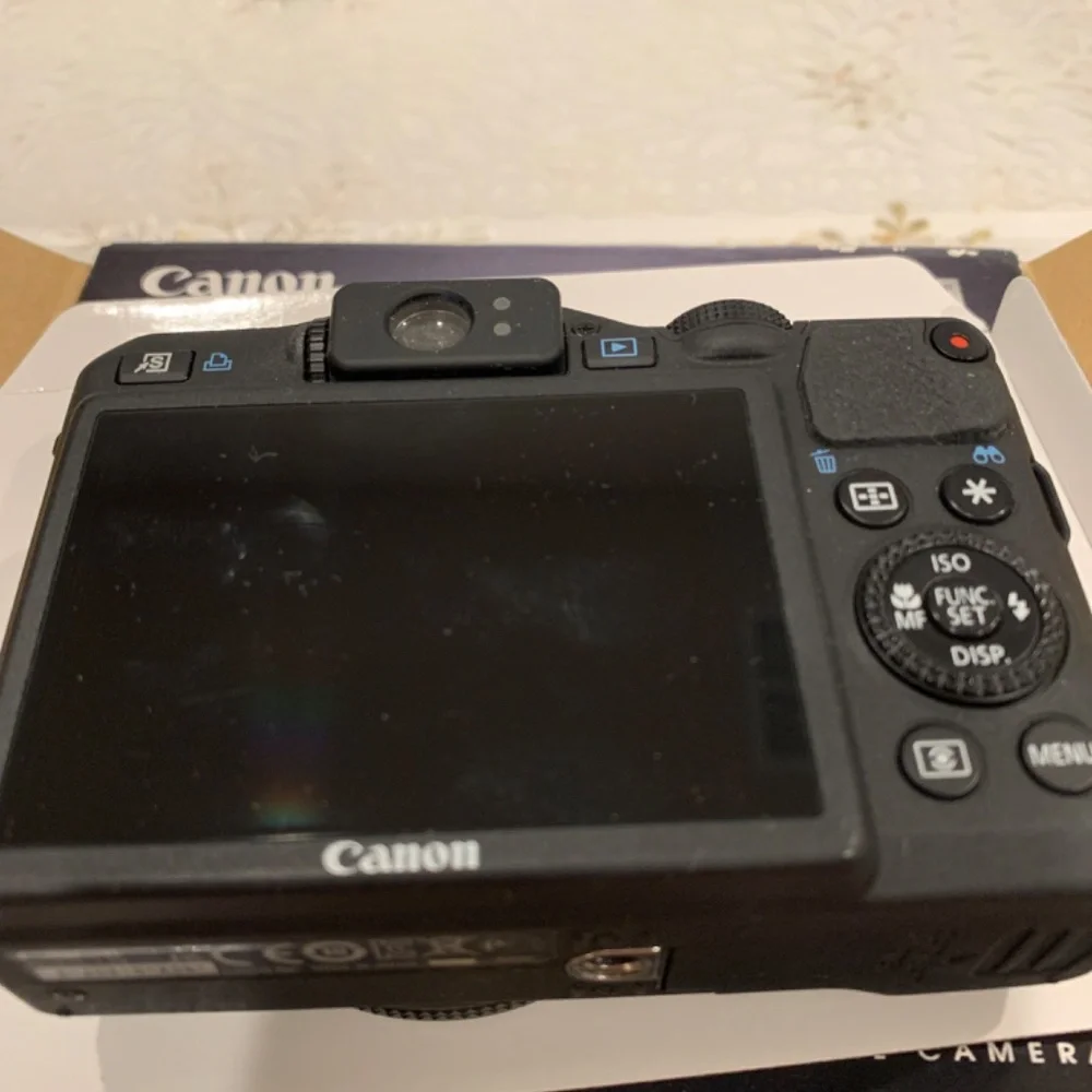Canon PowerShot G15 Digital Camera
